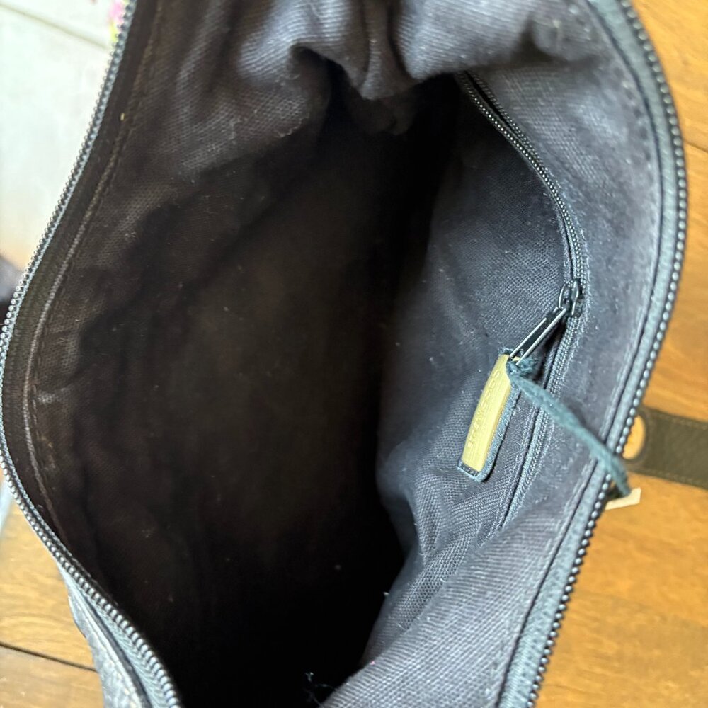Coccinelle Black Leather Shoulder Bag – Unused Italian Luxury - Picture 8 of 12
